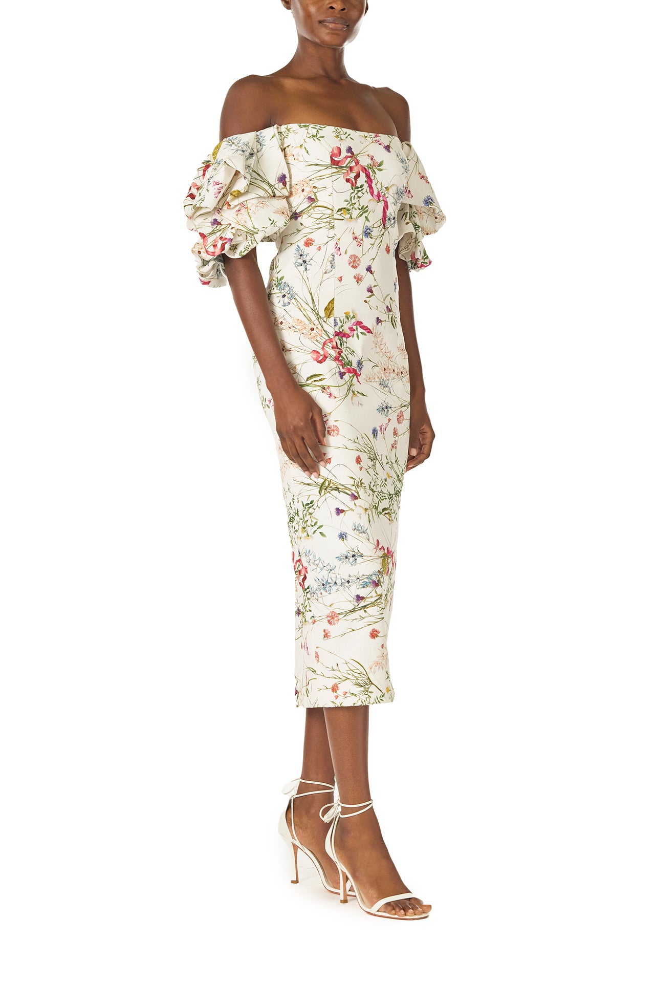 Monique Lhuillier Tea-length column dress with off-the-shoulder puff sleeves in floral printed Silk White linen - angled.