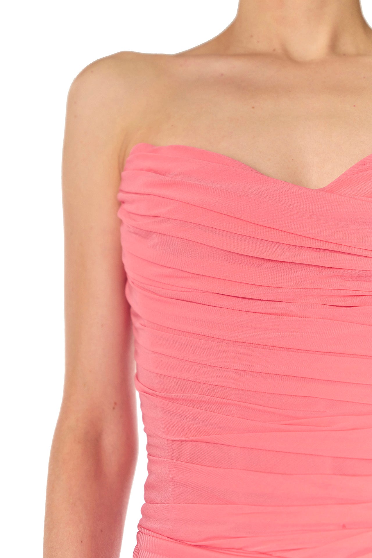 Monique Lhuillier Spring 2025 Strapless gown with draped, sweetheart neckline and front skirt slit in Crepe Jersey fabric - neckline.