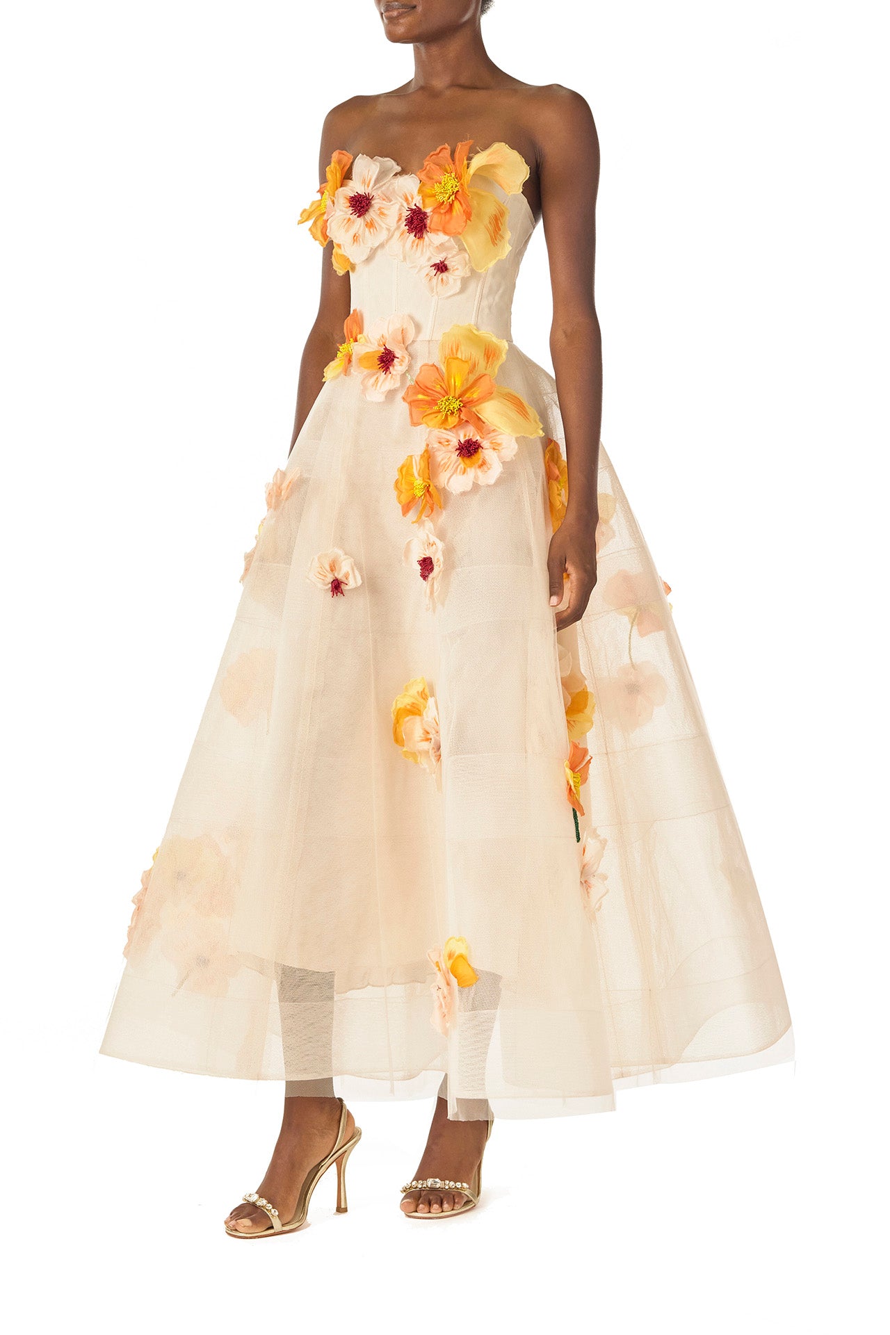 Monique Lhuillier Spring 2025 Strapless, Ecru colored tea-length dress with light boning in bodice and structured horsehair tulle skirt in cascading floral Poppy embroidery - left side.
