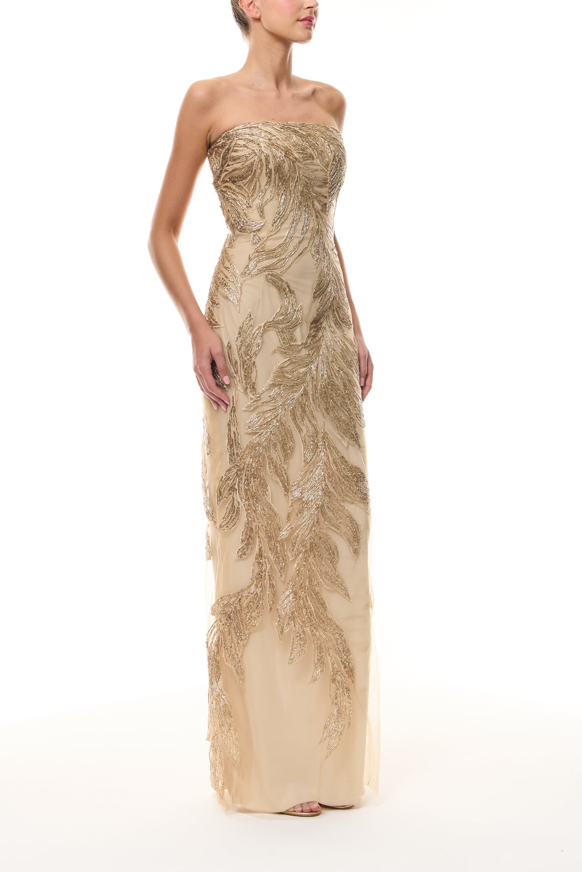 Monique Lhuillier Fall 2025 Gold feather embroidered tulle strapless column gown - side.