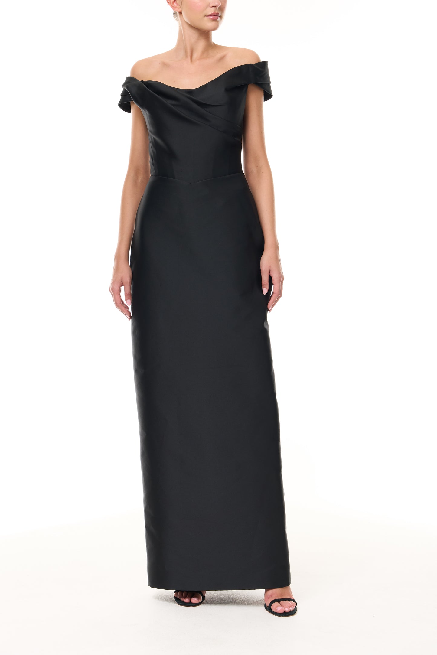 Monique Lhuillier Fall 2025 Noir Mikado Off-the-shoulder draped bodice column gown - front.
