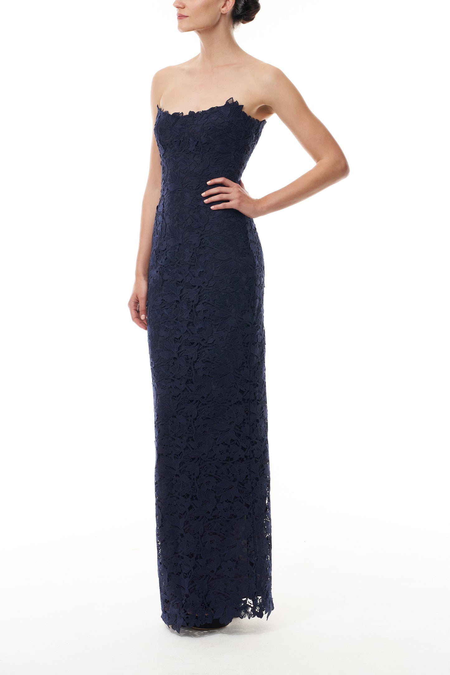 Monique Lhuillier Fall 2025 Ocean Orchid Lace strapless column gown - side.