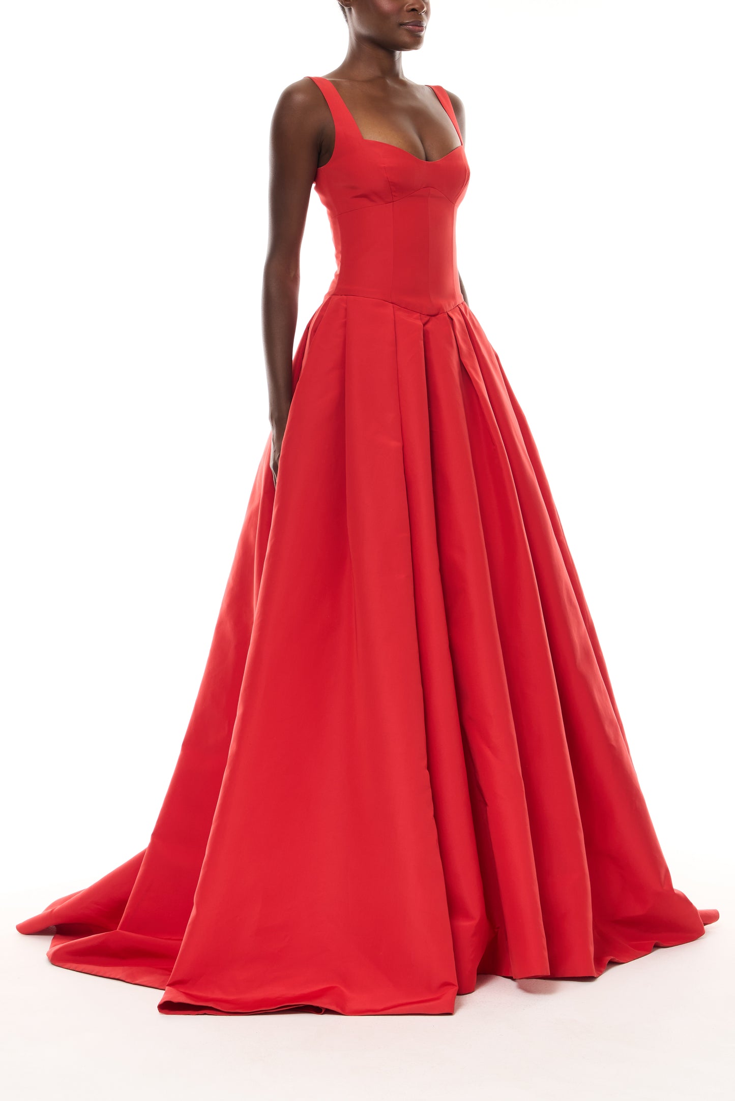 Monique Lhuillier Spring 2026 Basque waist sleeveless ballgown in Poppy Faille - side.