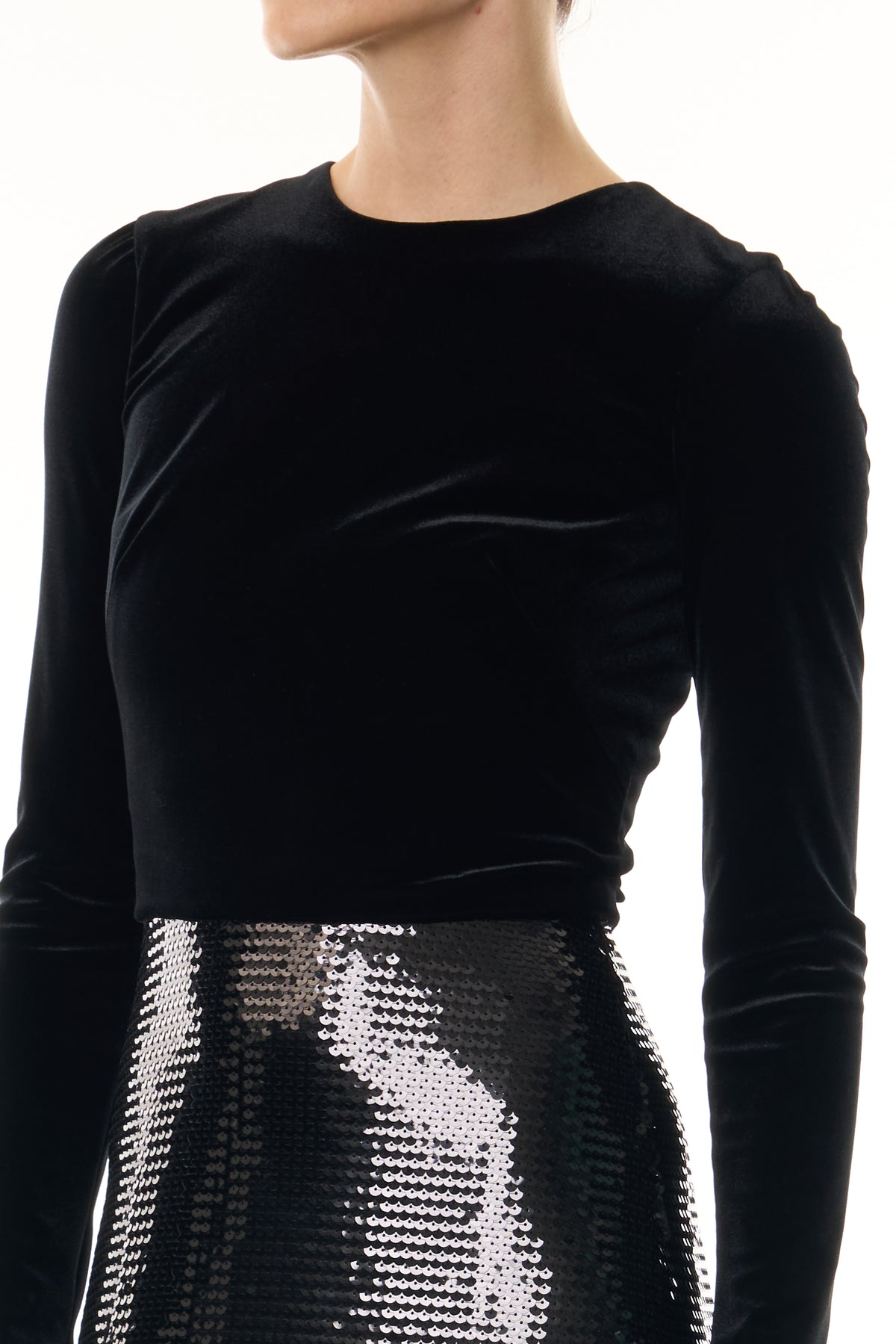 Monique Lhuillier Fall 2026 Noir Stretch Velour and Sequin Long Sleeve Sheath Gown - fabric.