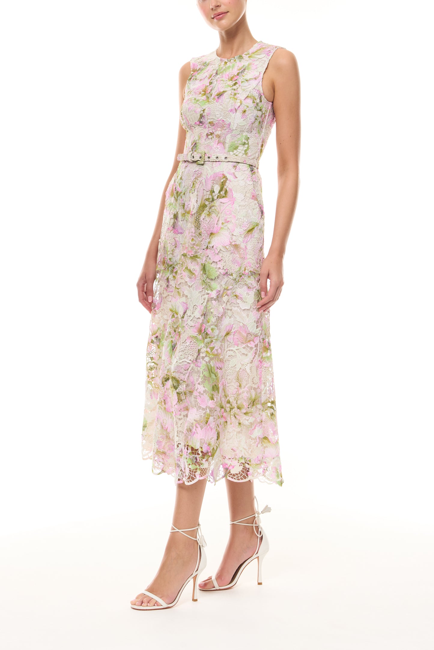 Monique Lhuillier Spring 2026 Carnation Multi Small Tulip Printed Lace Sleeveless dress with
belt - side.