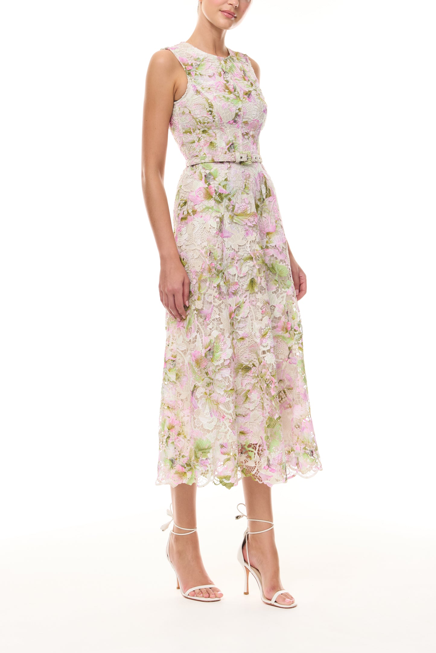 Monique Lhuillier Spring 2026 Carnation Multi Small Tulip Printed Lace Sleeveless dress with
belt - side.