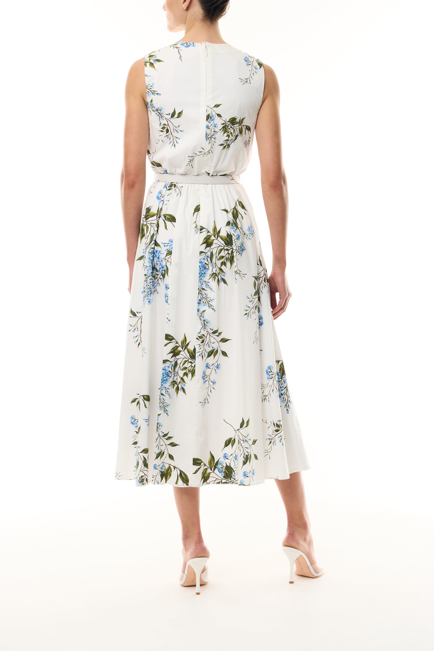 Monique Lhuillier Fall 2026 White/Multi Wisteria Printed Stretch Cotton Poplin day dress with belt and pockets - back.