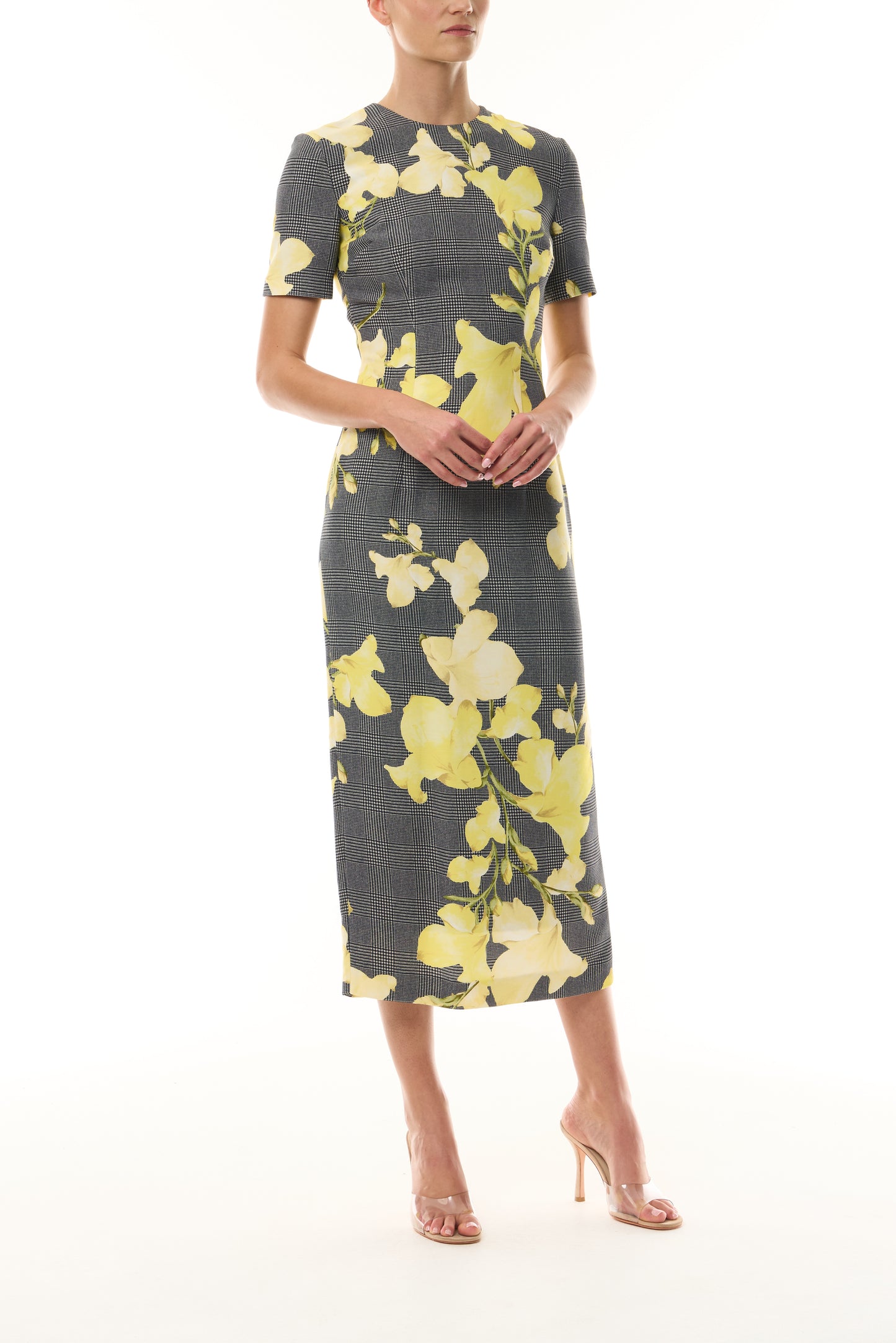 Monique Lhuillier Fall 2026 short sleeve sheath dress in Glen Plaid Snapdragon Printed Crepe Suiting - front.