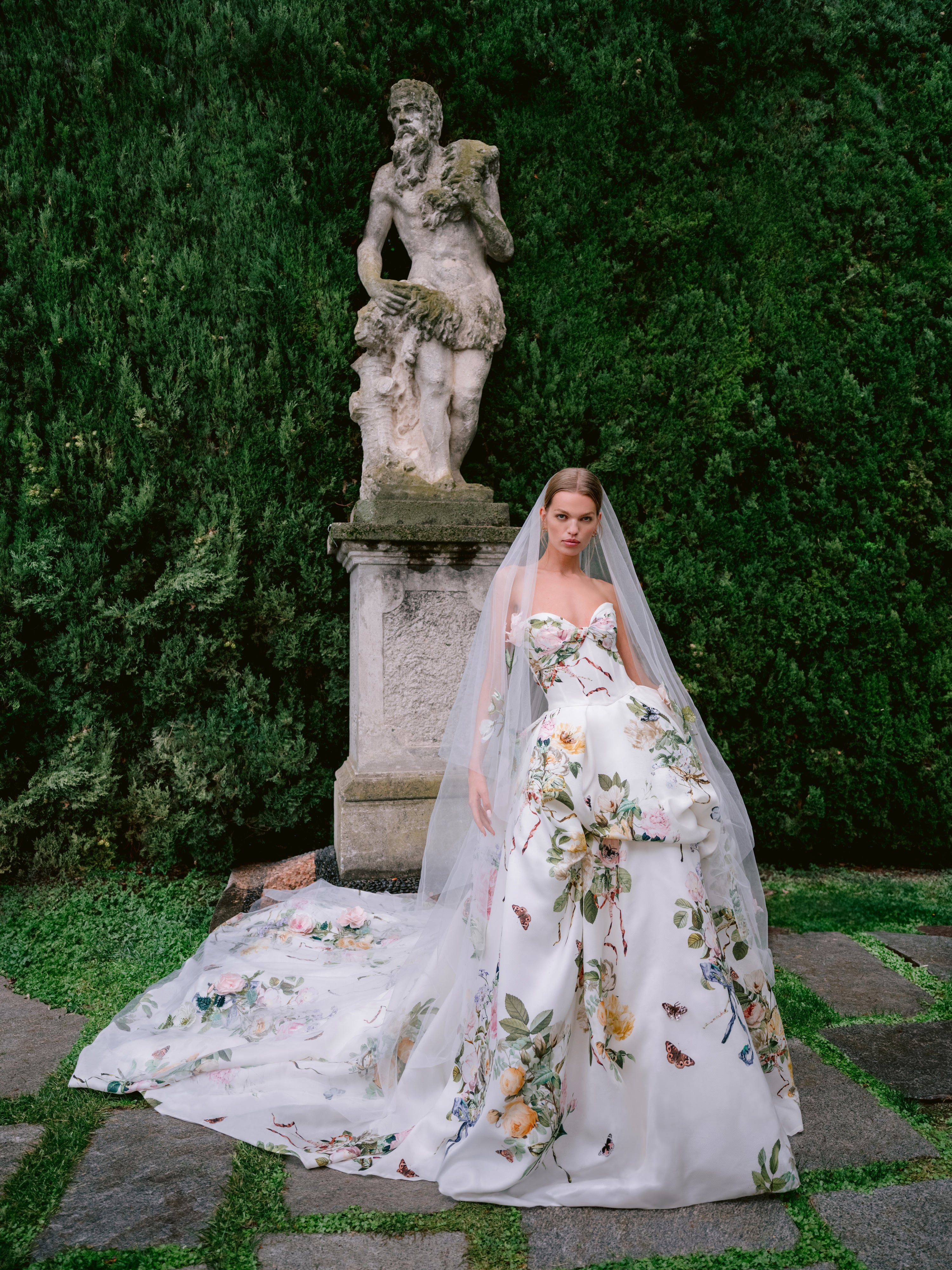 Fall 2025 Bridal Lookbook Monique Lhuillier