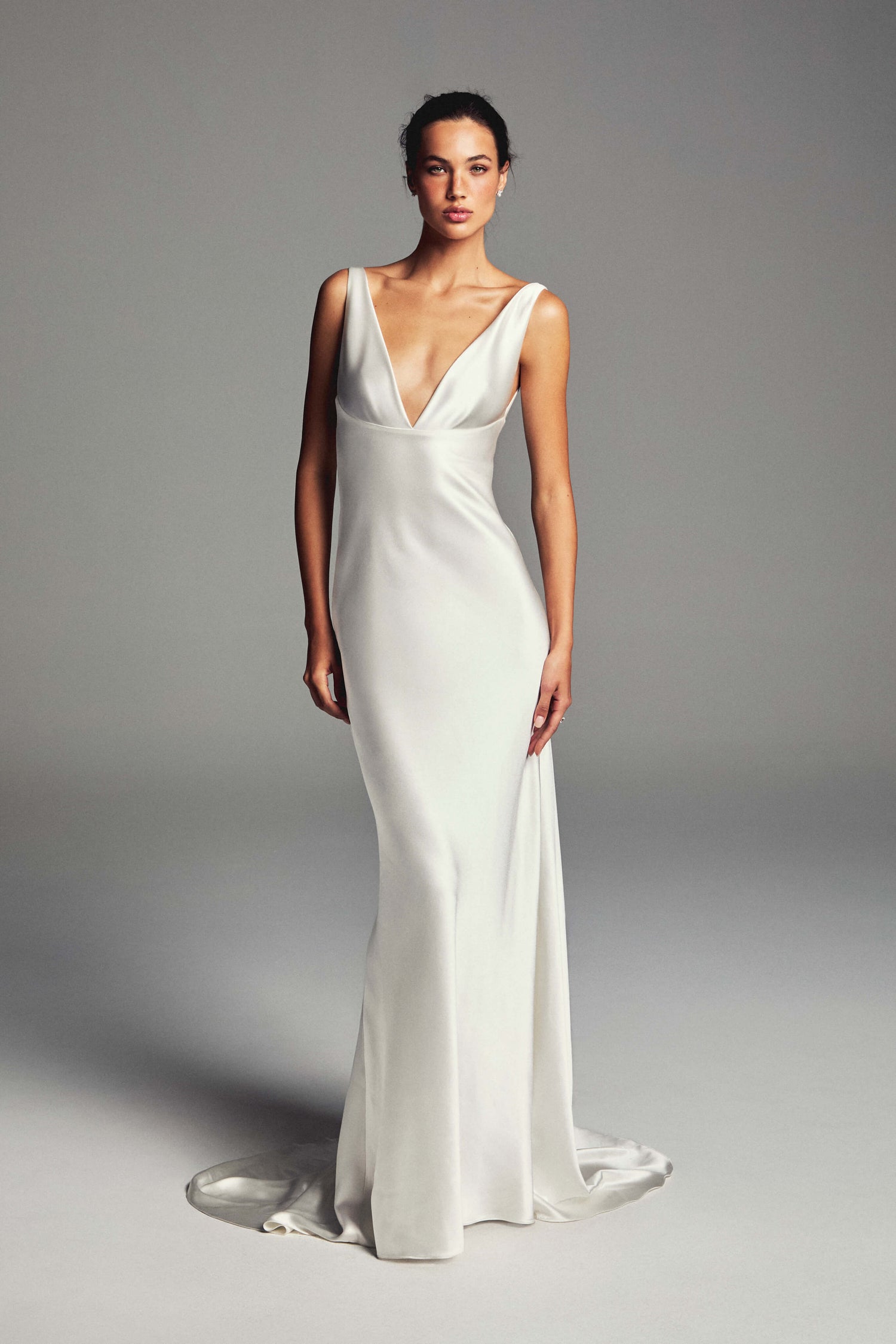 Spring 2027 Bridal Lookbook Monique Lhuillier Spring 2027 Bridal Lookbook Monique Lhuillier