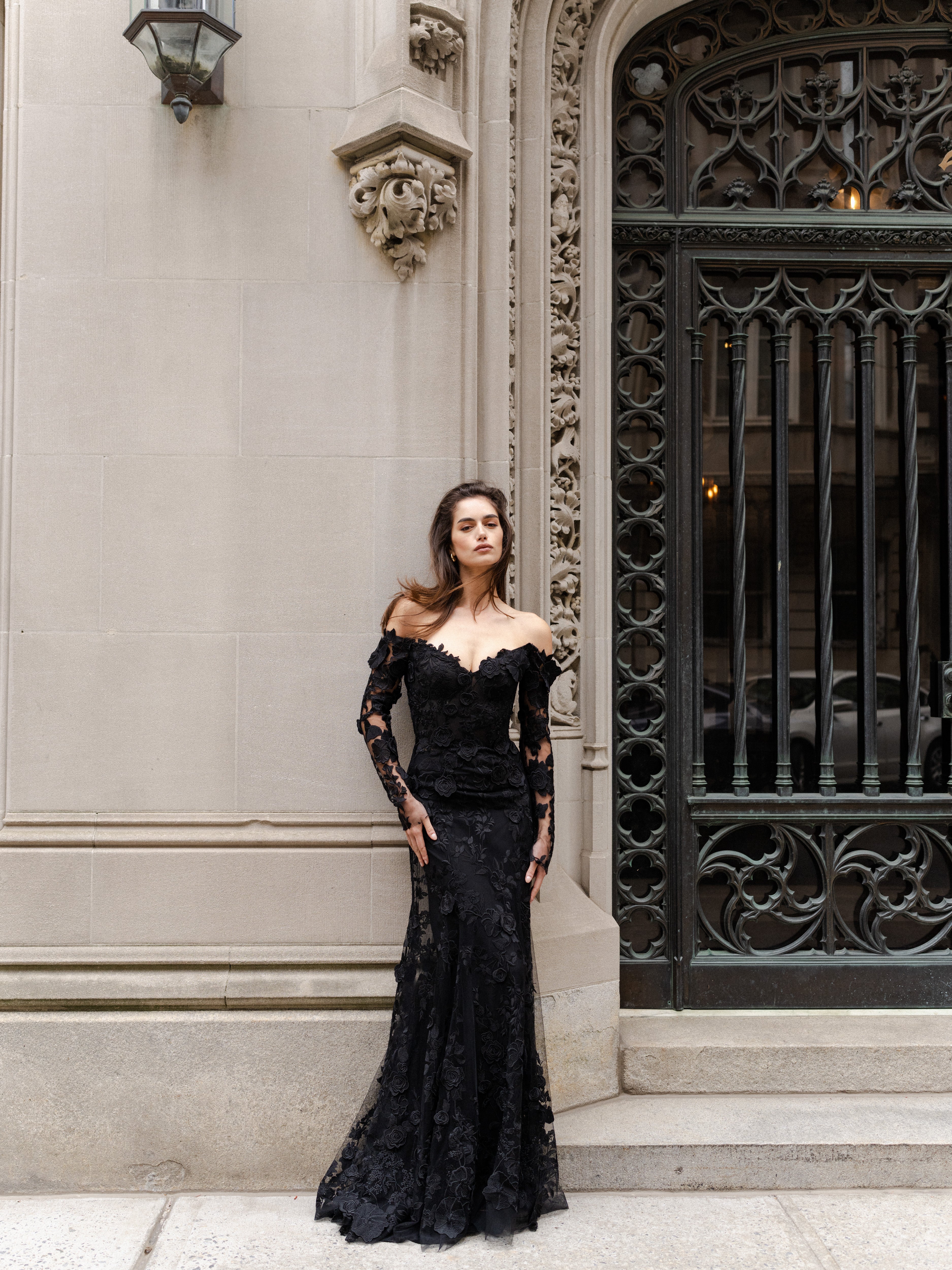 Off shoulder trumpet gown top