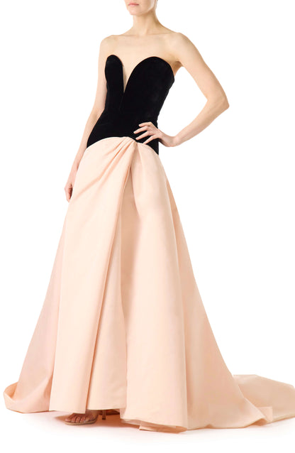 Monique Lhuillier pale blush and noir strapless ballgown with sweetheart neckline, drop waist and high slit in skirt.  