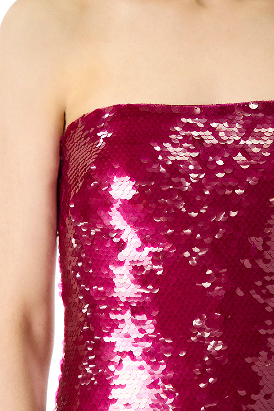 Monique Lhuillier strapless column gown in magenta sequins.