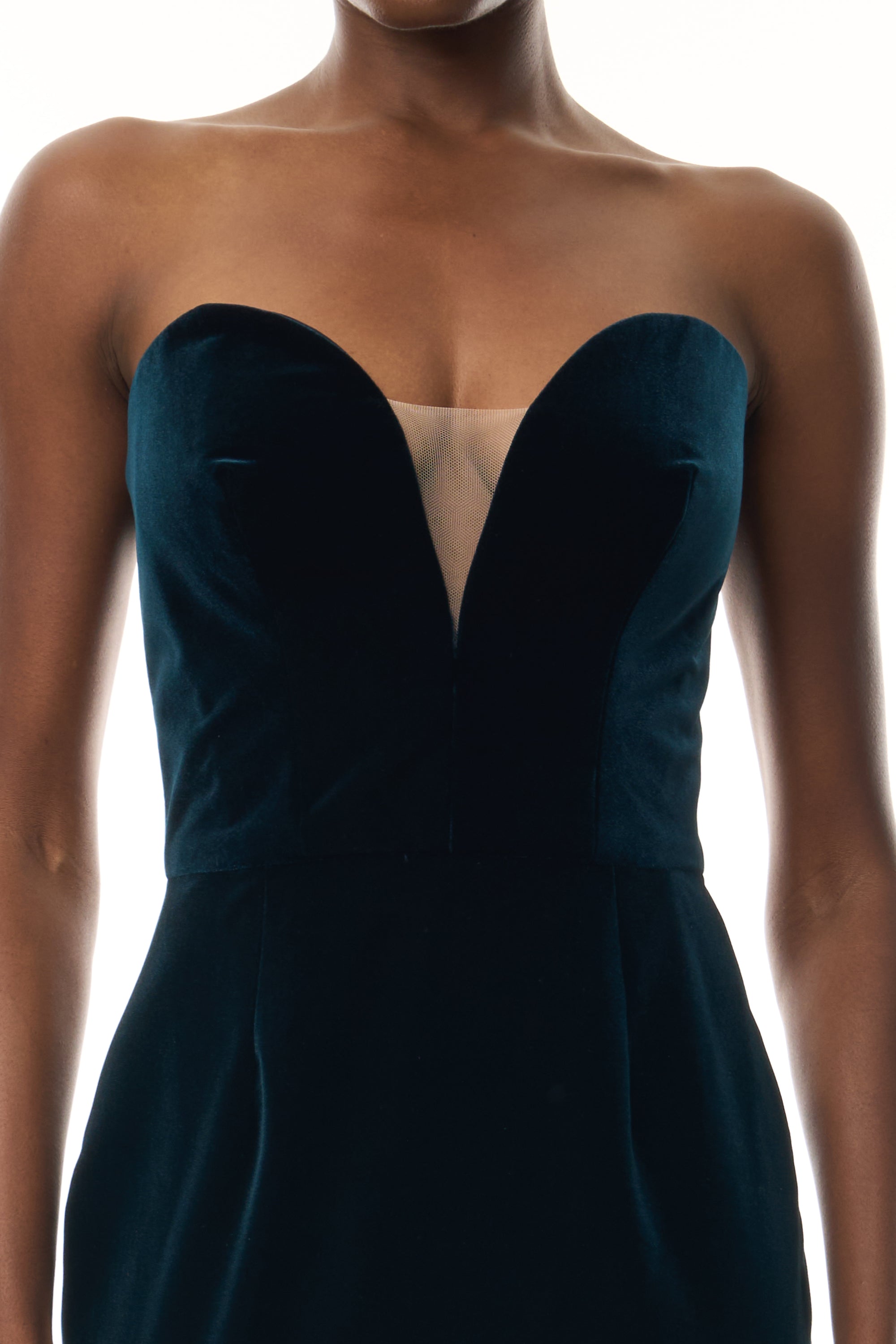 Monique Lhuillier Fall 2023 dark teal strapless velvet cocktail dress with deep plunging sweetheart neckline - fabric.