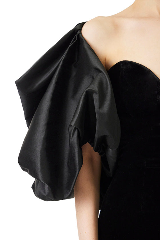 Monique Lhuillier puff sleeve bolero in noir mikado fabric.