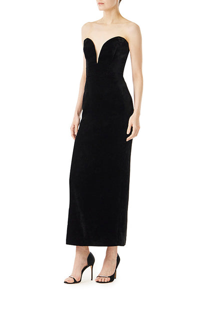 Monique Lhuillier black velvet strapless column dress with plunging, sweetheart neckline.