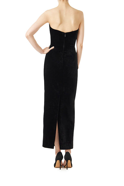 Monique Lhuillier black velvet strapless column dress with plunging, sweetheart neckline.