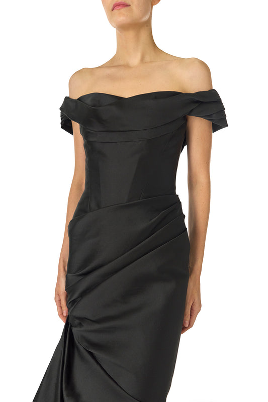 Monique Lhuillier Fall 2024 off-the-shoulder, draped gown with trumpet skirt and low back - draping.