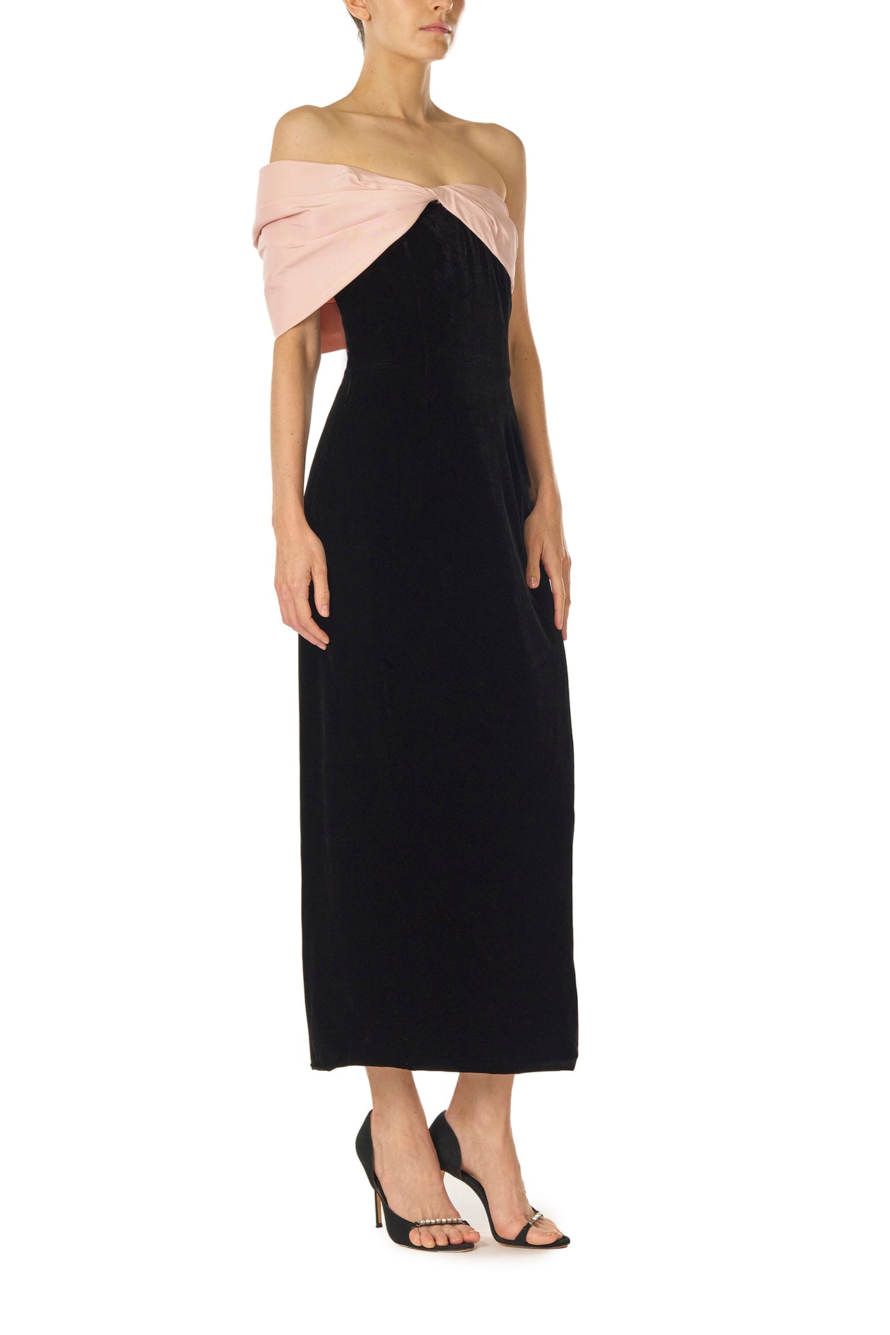 Velvet Off The Shoulder Sheath – Monique Lhuillier