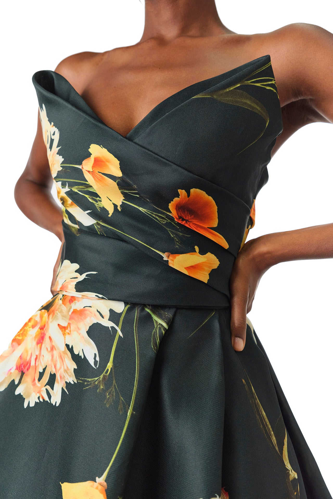 Monique Lhuillier Fall 2024 Strapless, V-neck ballgown with draped bodice, full skirt and pockets in Juniper Floral Print Gazar - bodice.