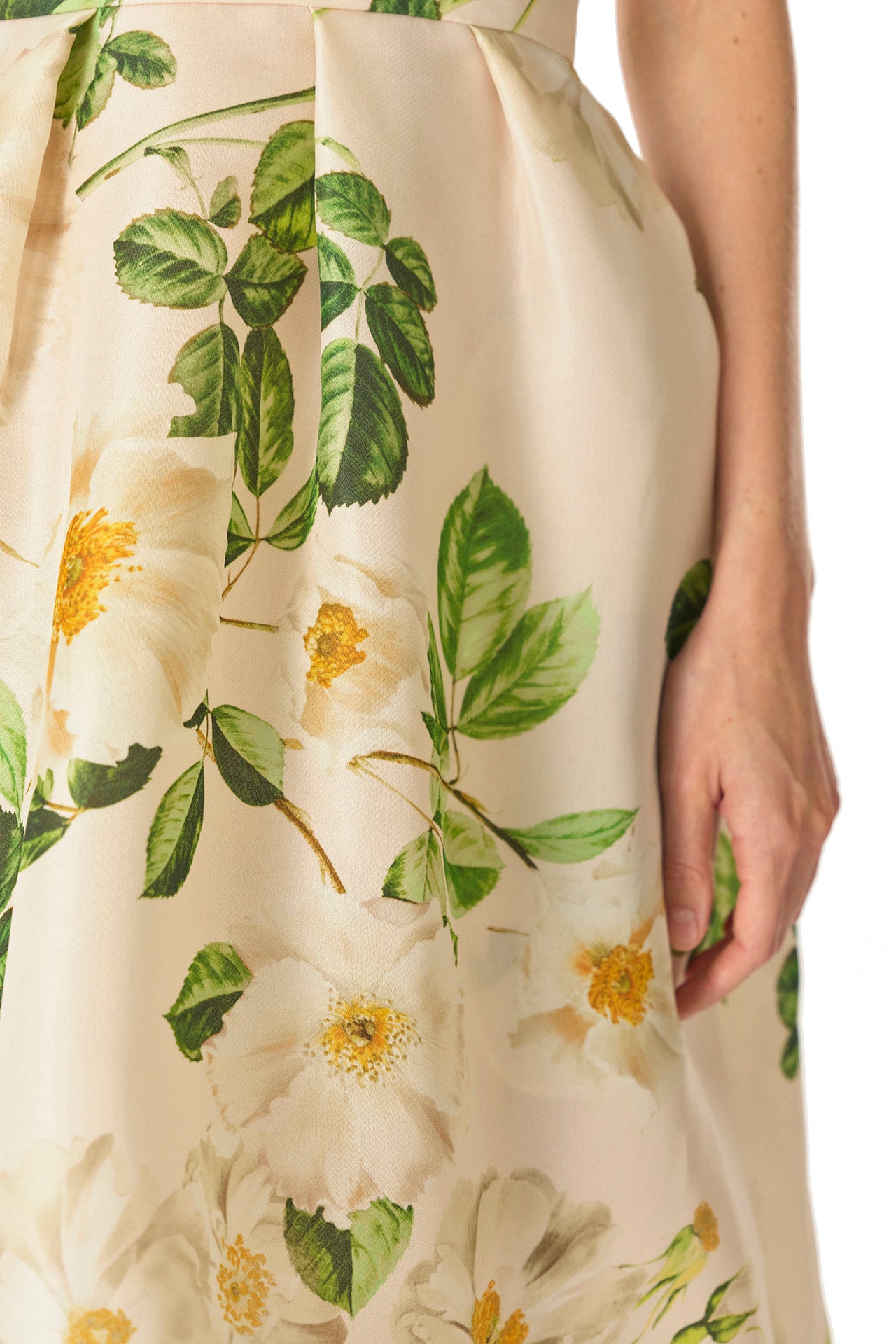 Monique Lhuillier Spring 2025 Rose print gazar sleeveless day dress with jewel neckline and pockets - fabric detail.