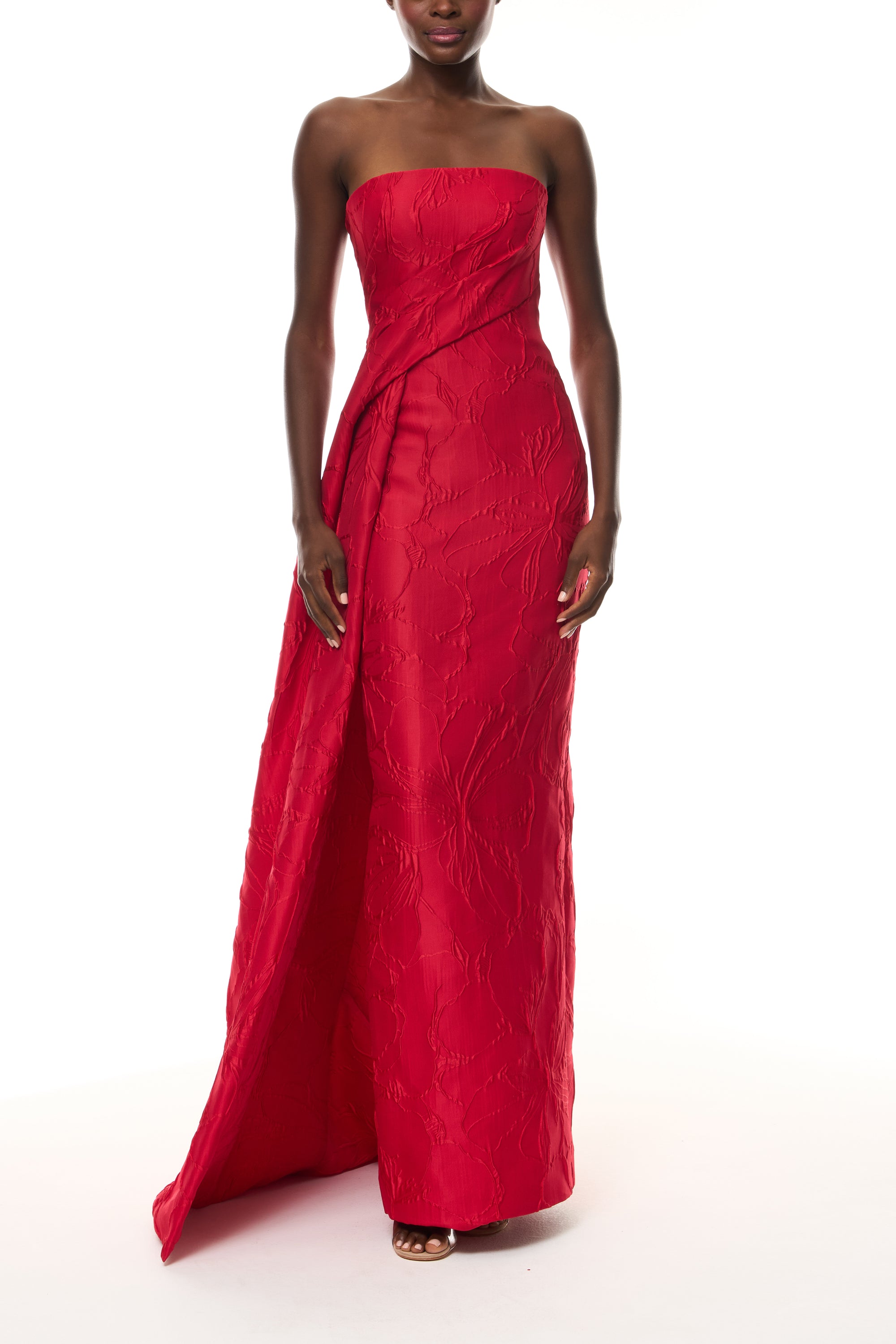 Monique Lhuillier Spring 2026 Poppy Linear Rose Jacquard Strapless Strapless draped column gown with train - front.