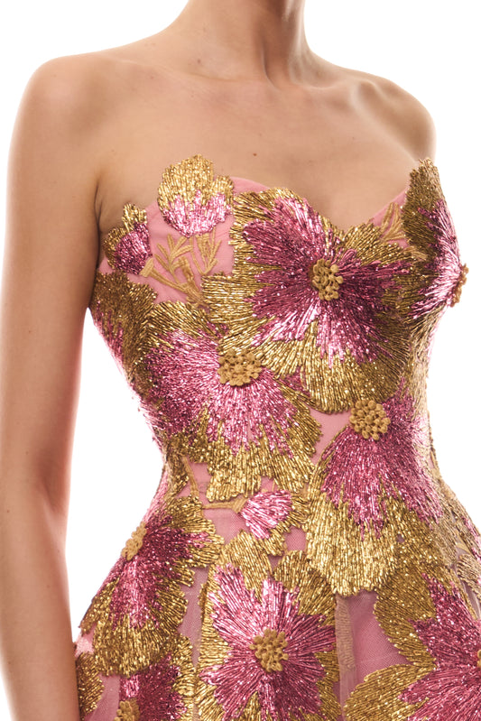 Monique Lhuillier Spring 2026 Plumeria Multi Metallic Raffia Floral Embroidered
Tulle sweetheart tea length cocktail dress - fabric.