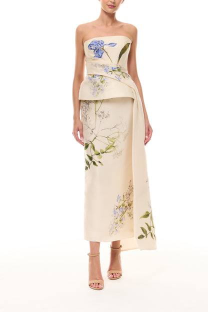 Monique Lhuillier Spring 2026 Iris Bouquet
Printed Gazar Strapless draped peplum gown - front.