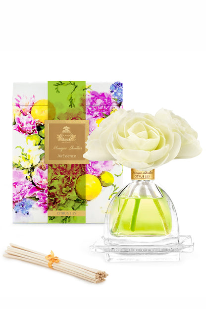 Monique Lhuillier Citrus Lily Diffuser with peony sola flowers.