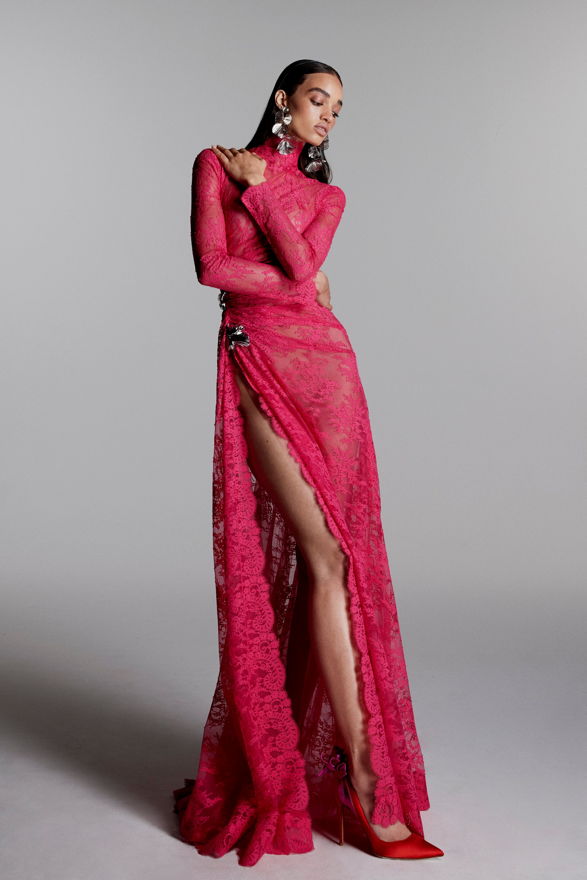 Monique Lhuillier Fall 2026 Pink Chantilly lace high neck long sleeve gown with flower embellishment - lookbook.