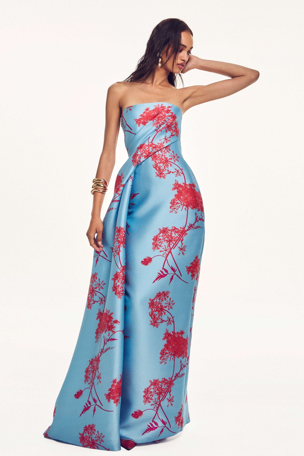 Monique Lhuillier Spring 2027 Blue/Red Toile de Fleur Printed Piqué Mikado strapless draped column gown with train - lookbook.