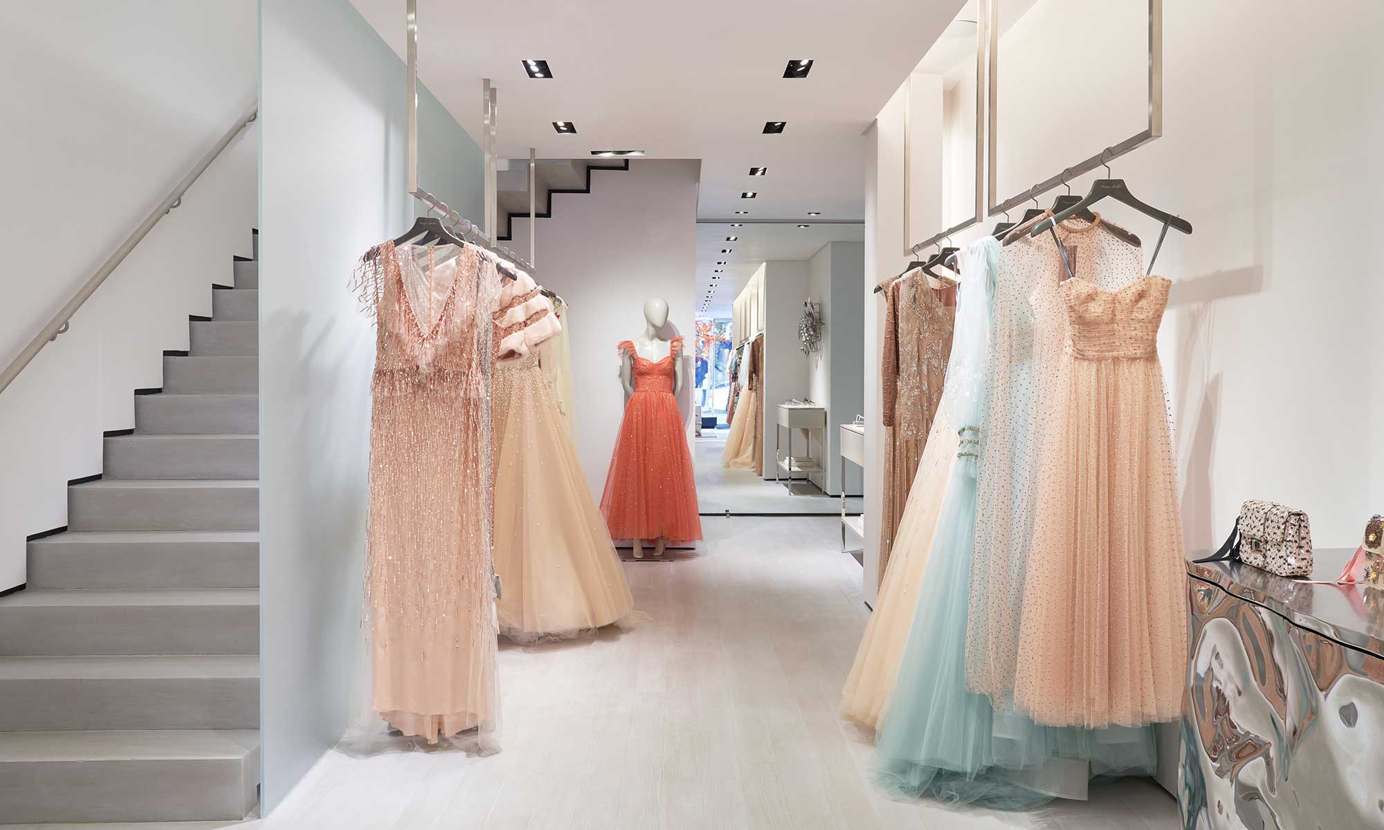 Flagship Store | New York Monique Lhuillier Flagship Store | New York Monique Lhuillier