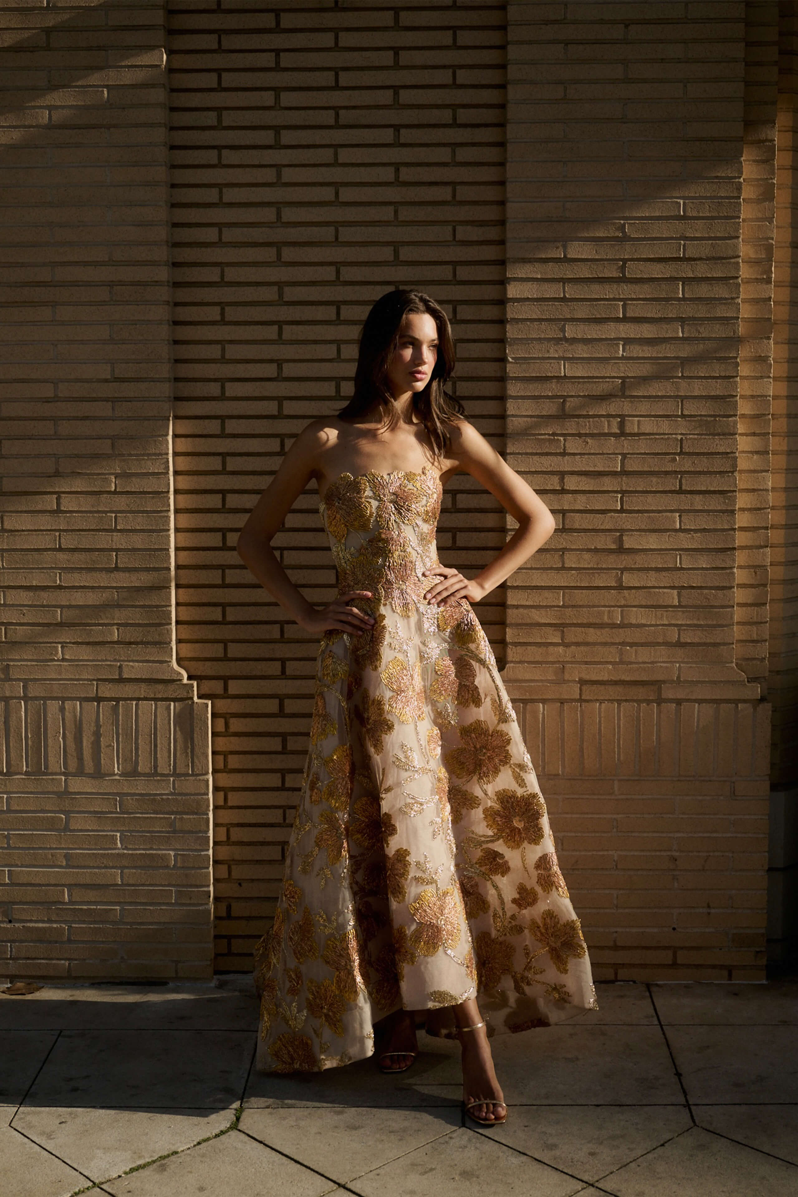 Metallic Raffia Floral High-Low Gown – Monique Lhuillier