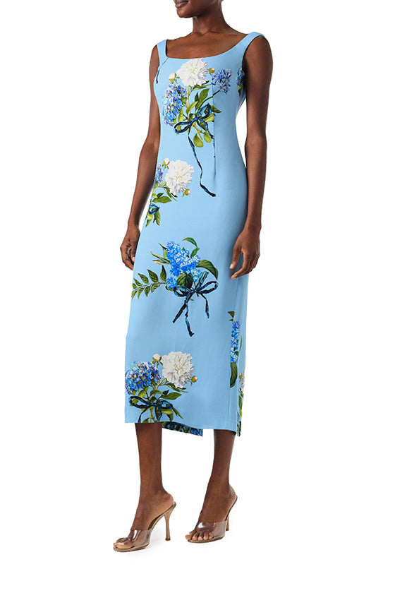 Monique Lhuillier Fall 2024 sleeveless, scoop neck midi dress in Sky Blue floral Hydrangea printed crepe - left side.