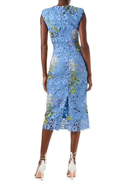 Monique Lhuillier Fall 2024 sleeveless, jewel neckline blue floral printed lace sheath - back.