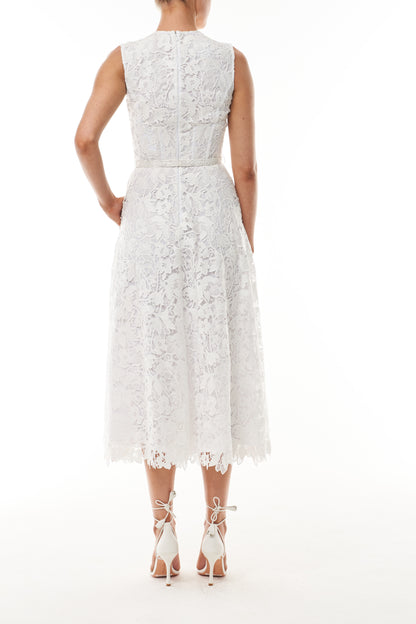 Monique Lhuillier Fall 2025 Silk White orchid lace sleeveless dress with belt - back.