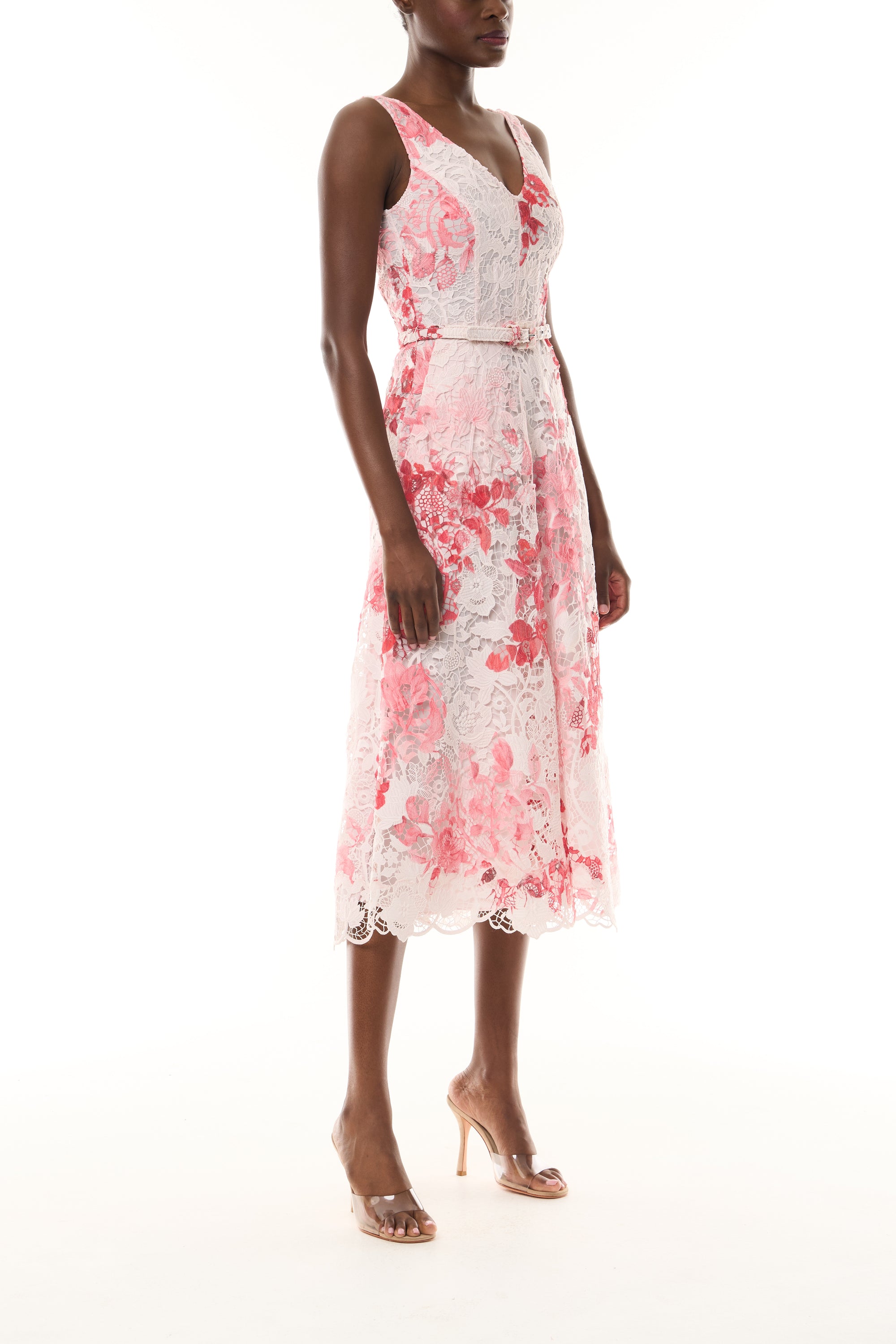 Monique Lhuillier Spring 2026 Powder Pink Multi Rose Ombre Printed Lace V
- neck dress with belt - side.