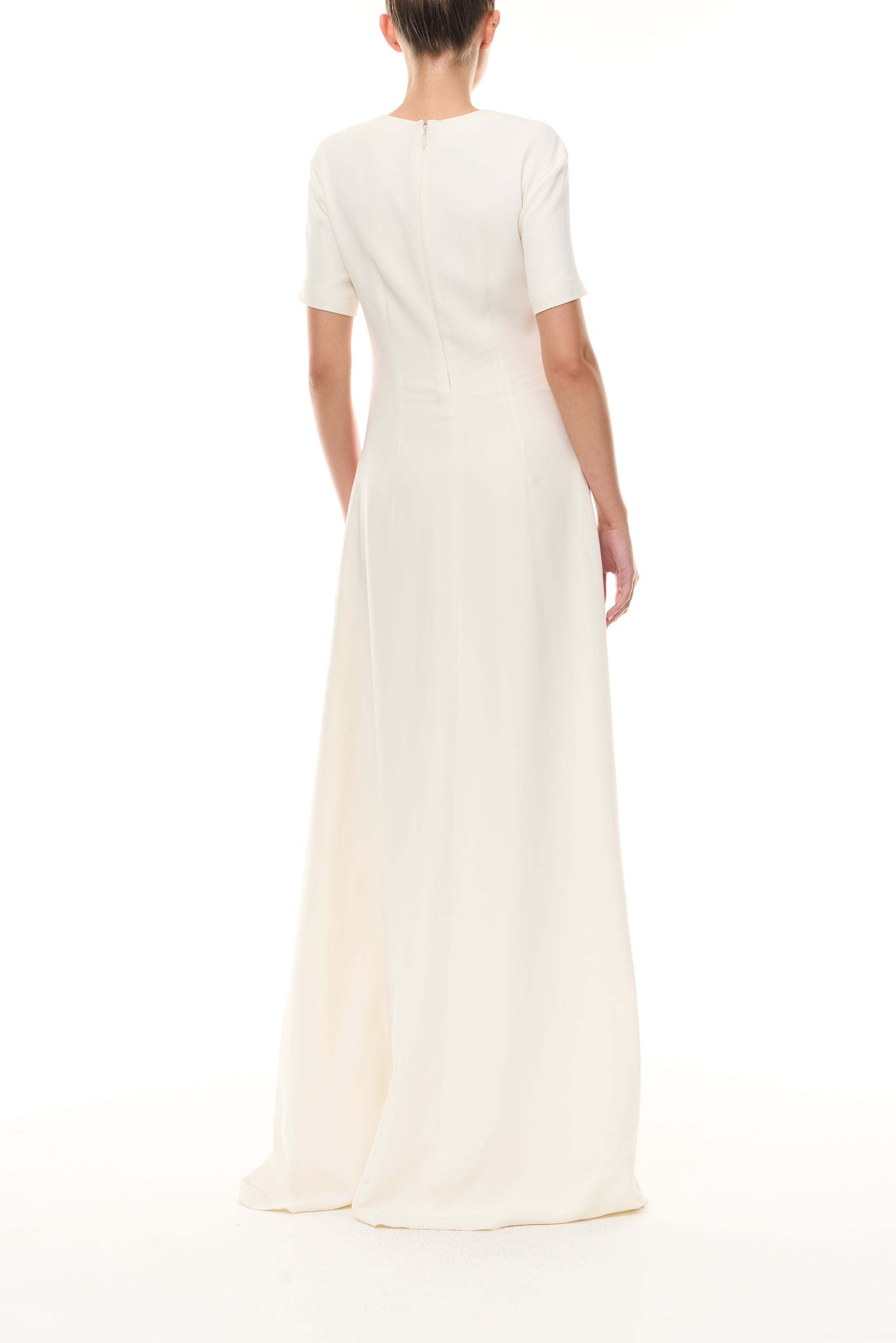 Monique Lhuillier Spring 2026 Ivory/Multi Watercolor Floral Printed Crepe Short -sleeve A-line gown - back.