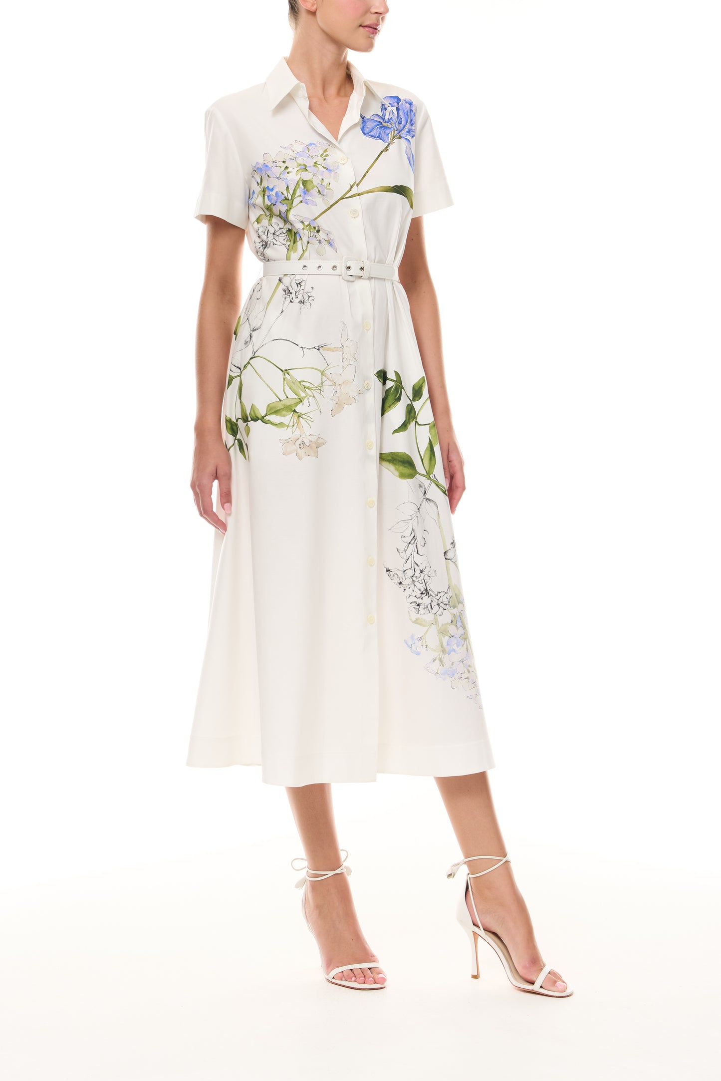 Monique Lhuillier Spring 2026 Silk White Multi Iris Bouquet Printed Cotton Poplin short-sleeved shirt dress with belt - front.