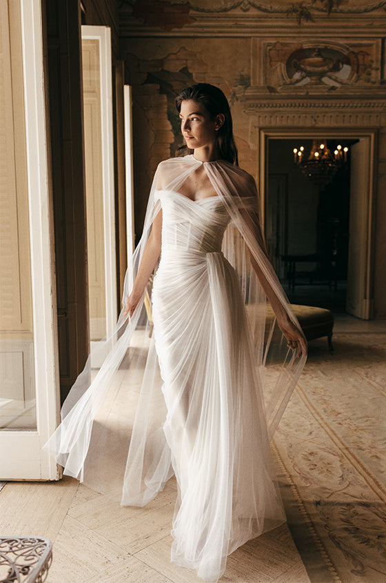 Spring 2023 Bridal Lookbook Monique Lhuillier Spring 2023 Bridal Lookbook Monique Lhuillier