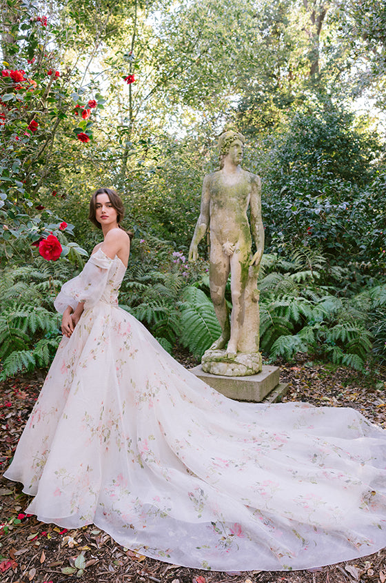 monique lhuillier wedding dress