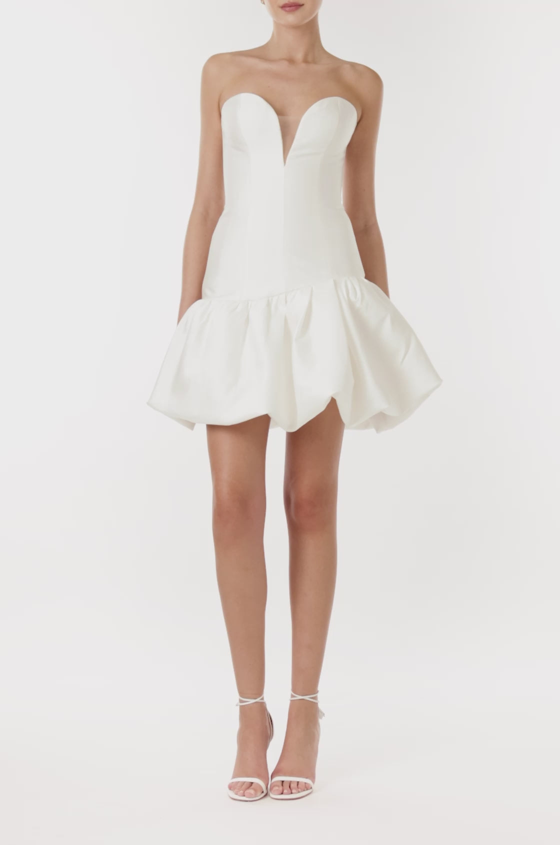 Monique Lhuillier strapless silk white mikado short dress with bubble hem and deep v sweetheart neckline.