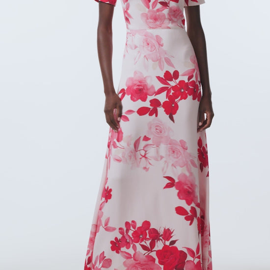 Monique Lhuillier Spring 2026 Powder Pink Multi Rose Ombre Printed Crepe short sleeve floor length gown - video.