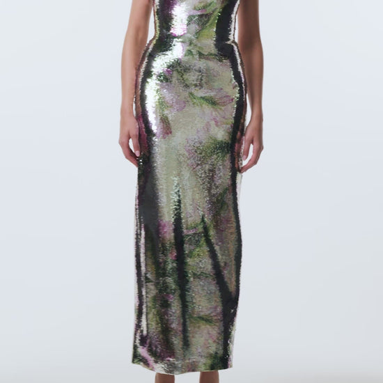 Monique Lhuillier Spring 2026 Silver Multi Large Tulip Printed Sequin Strapless column gown - video.