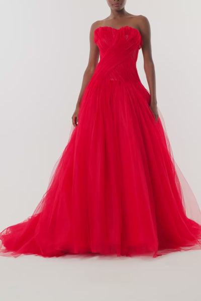 Monique Lhuillier Fall 2026 Siren red French Tulle strapless draped ballgown - video.