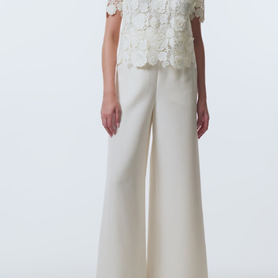 Monique Lhuillier Spring 2026 Ivory three dimensional floral lace Short sleeve blouse
with separate camisole - video.