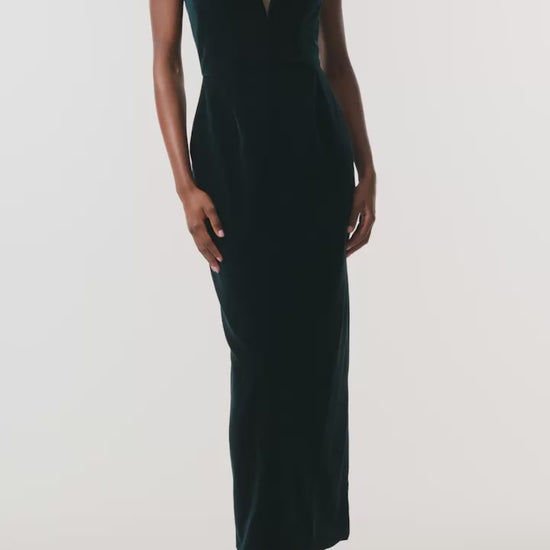 Monique Lhuillier Fall 2023 dark teal strapless velvet cocktail dress with deep plunging sweetheart neckline - video.