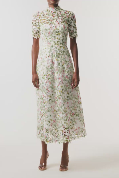 Monique Lhuillier Fall 2026 Short Sleeve Lace Dress in Silk White Multi Ivy Bloom Printed Lace - video.