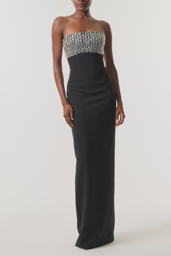 Monique Lhuillier Fall 2026 Noir Embroidered crepe strapless column gown - video.