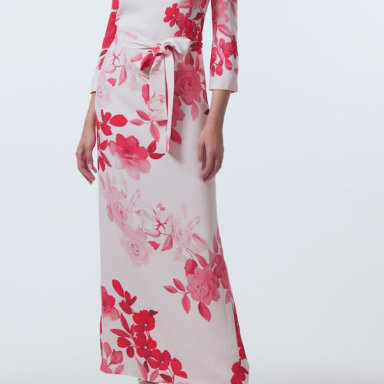 Monique Lhuillier Spring 2026 Powder Pink Multi Rose Ombre Printed Crepe Bracelet sleeve sheath dress with belt - video.